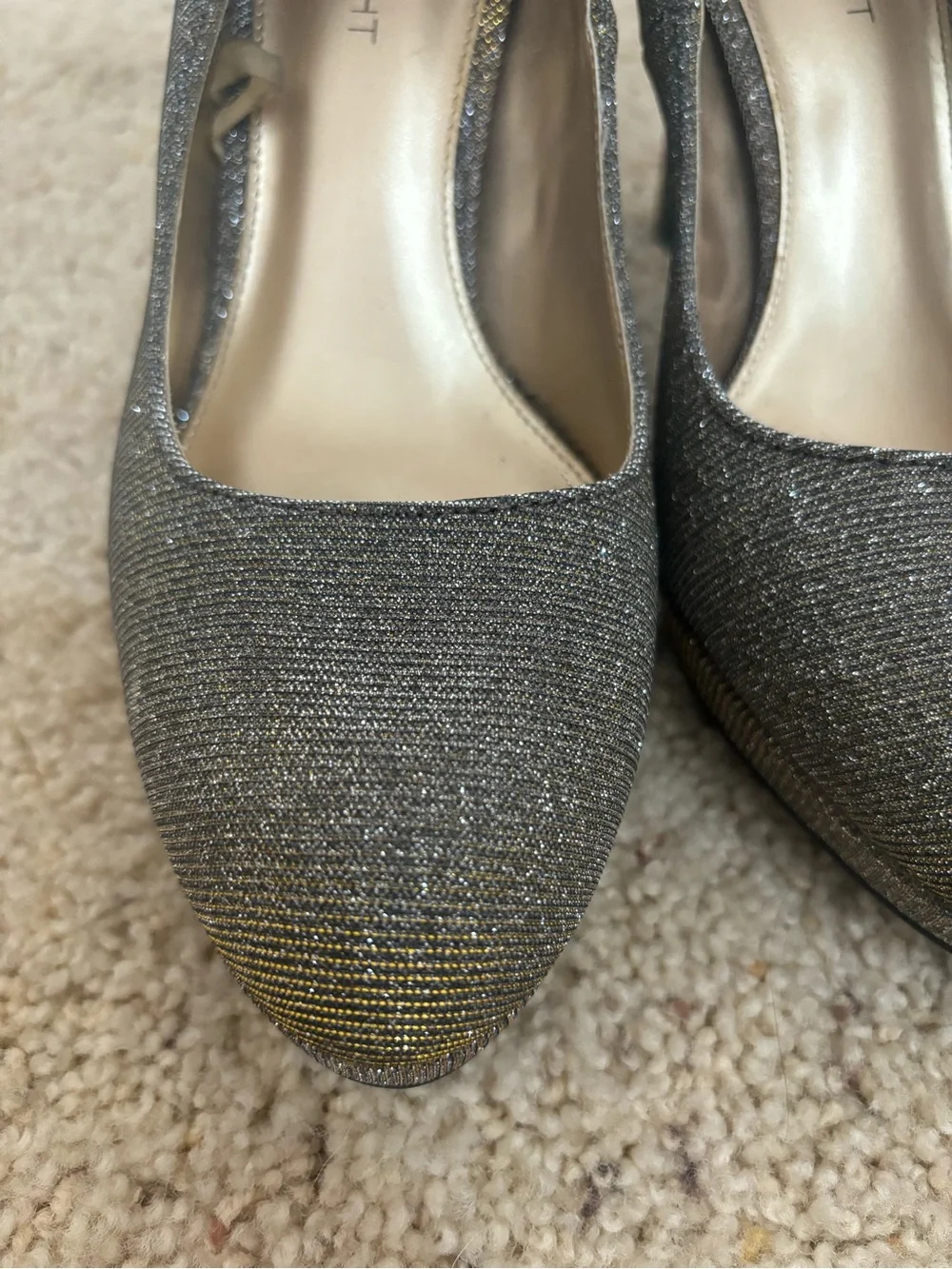 Sparkly High Heel Pumps